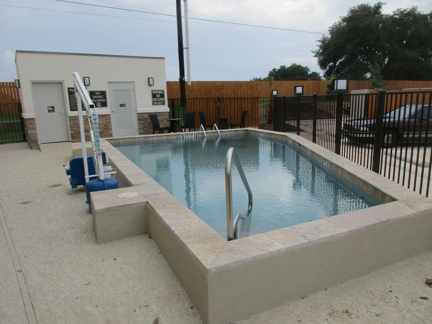 Best Western Green Oaks Inn La Vernia Esterno foto